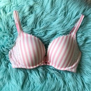 Victoria’s Secret sexy striped push-up bra